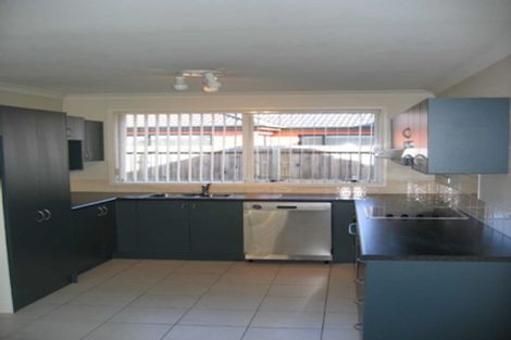 Photo of property in 31 Putake Drive, Parklands, Christchurch, 8083