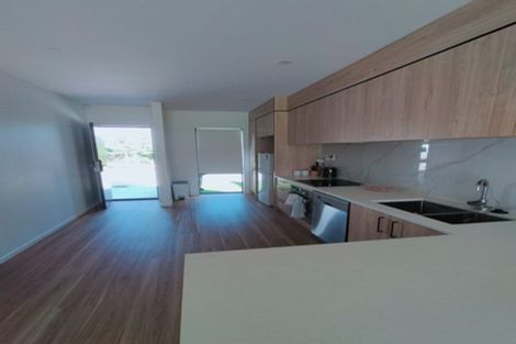 Photo of property in 28 Korokio Lane, Henderson, Auckland, 0612