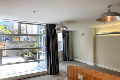 Photo of property in St Pauls Apartments, 100/43 Mulgrave Street, Thorndon, Wellington, 6011