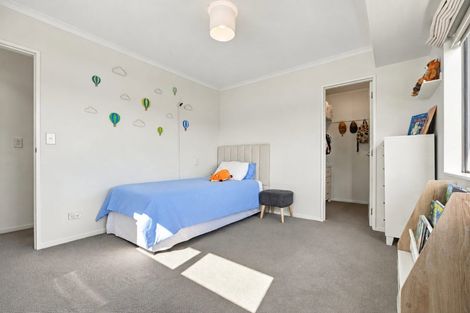Photo of property in 1/86 Tamatea Road, Taupo, 3330