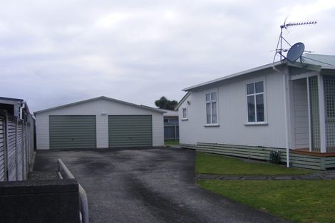 Photo of property in 5 Sanders Avenue, Westown, New Plymouth, 4310