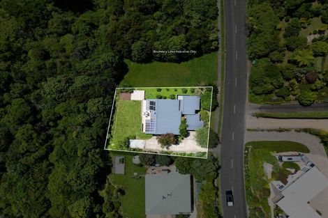 Photo of property in 37 Bay Vista Drive, Pohara, Takaka, 7183