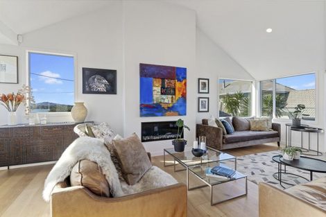 Photo of property in 2/43 Princes Street, Northcote Point, Auckland, 0627