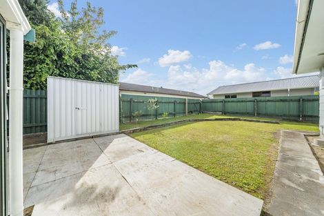Photo of property in 2/15 Gemstone Drive, Birchville, Upper Hutt, 5018