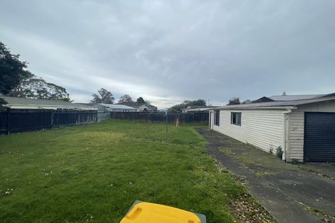 Photo of property in 3 Neems Place, Manurewa, Auckland, 2102