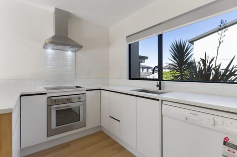 Photo of property in 17/548 Albany Highway, Albany, Auckland, 0632