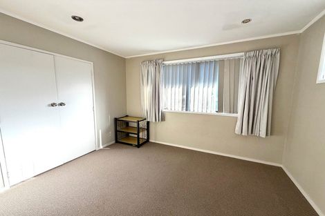 Photo of property in 23 Hyperion Drive, Randwick Park, Auckland, 2105