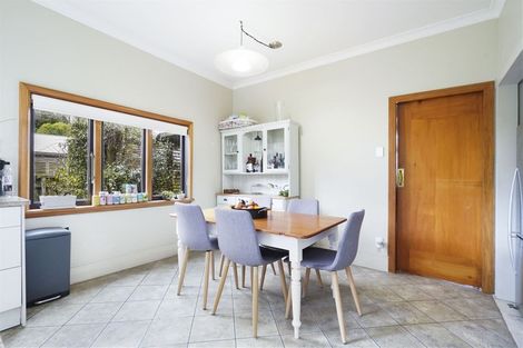 Photo of property in 31 Opoia Road, Hamilton East, Hamilton, 3216