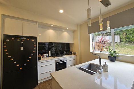 Photo of property in 308-310 Birdwood Road, Massey, Auckland, 0614