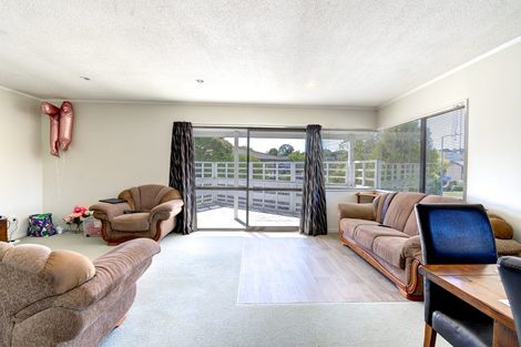 Photo of property in 11 Tupelo Street, Pukete, Hamilton, 3200