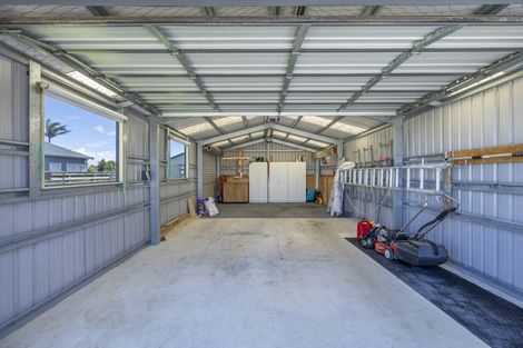 Photo of property in 9 Lorenzen Bay Road, Raglan, 3225