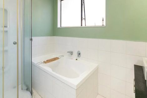 Photo of property in 8 Emerald Place, Papamoa Beach, Papamoa, 3118