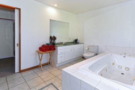 Photo of property in 10 Brooker Place, Kirwee, Darfield, 7571