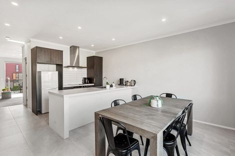 Photo of property in 6/4 Matimati Place, Hobsonville, Auckland, 0616