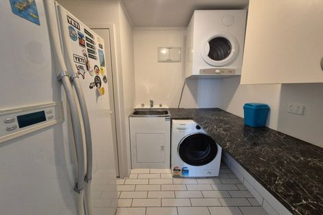 Photo of property in 4 Heather Place, Picton, 7220