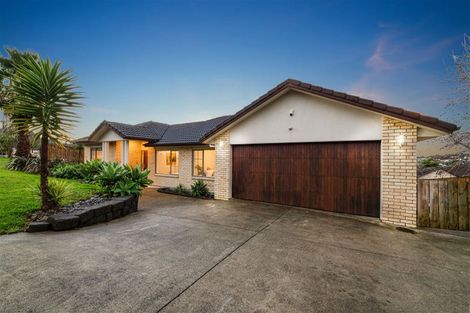 Photo of property in 29 Sapperton Drive, Henderson, Auckland, 0612