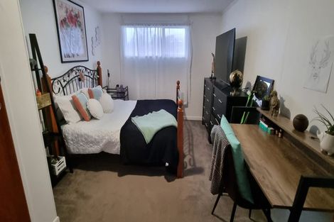 Photo of property in 5 Belgrave Place, Awapuni, Palmerston North, 4412