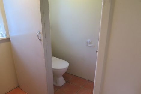 Photo of property in 28 Melbourne Road, Island Bay, Wellington, 6023