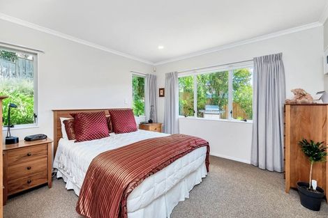 Photo of property in 9 Phoebe Meikle Place, Torbay, Auckland, 0630