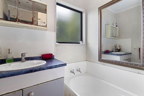 Photo of property in 1 Rothwell Street, Dinsdale, Hamilton, 3204