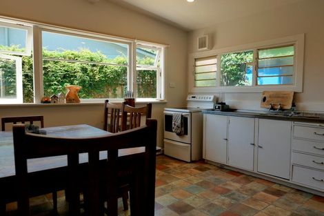 Photo of property in 74 Matai Road, Raumati South, Paraparaumu, 5032