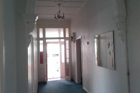 Photo of property in 5 Claremont Grove, Mount Victoria, Wellington, 6011