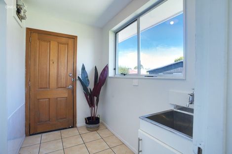 Photo of property in 27 Pateke Place, Bromley, Christchurch, 8062
