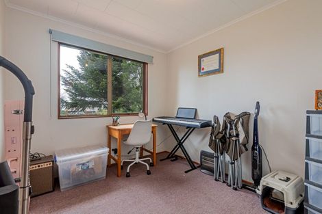 Photo of property in 32 Rata Street, Tokomaru, Palmerston North, 4474