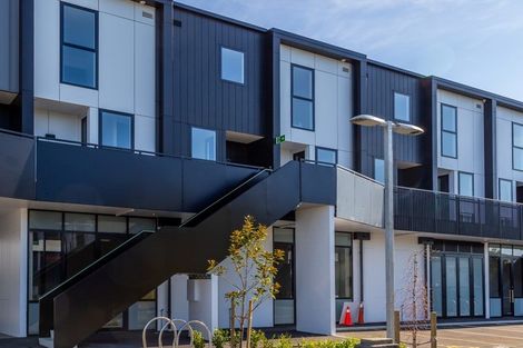 Photo of property in 2/4 Waverley Street, Sydenham, Christchurch, 8023