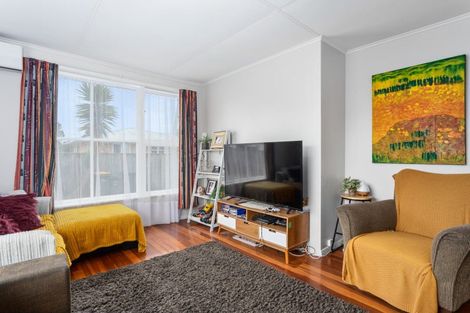 Photo of property in 13a John Laughton Place, Whakatane, 3120