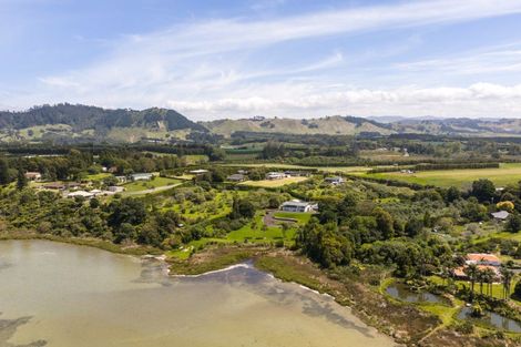 Photo of property in 133a Athenree Road, Athenree, Katikati, 3177