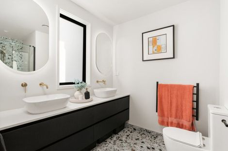 Photo of property in 31 Hinaki Street, Poike, Tauranga, 3112