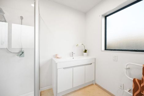 Photo of property in 32 Moreland Avenue, Pukete, Hamilton, 3200