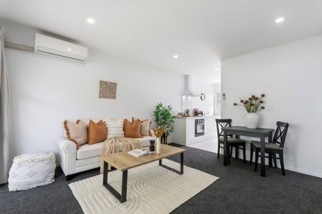 Photo of property in 30 Gobray Crescent, Mount Maunganui, 3116