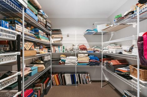 Photo of property in 20 Holyoake Terrace, Omokoroa, 3114