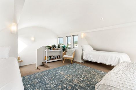 Photo of property in 306 Ocean Road, Whangamata, 3620