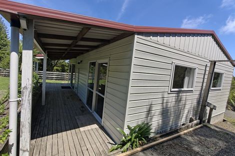 Photo of property in 38 Quail Road, Kaukapakapa, Warkworth, 0984