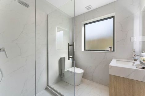 Photo of property in 32b Gulf View Road, Murrays Bay, Auckland, 0630