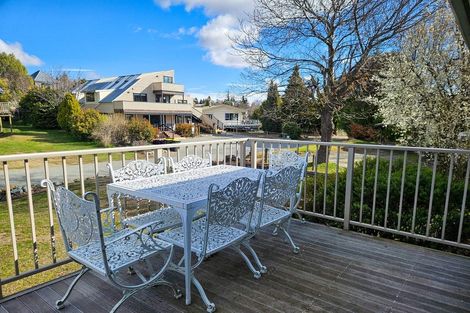 Photo of property in 5 Murray Place, Lake Tekapo, 7999