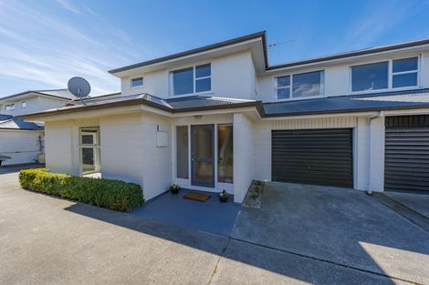 Photo of property in 3/58 Office Road, Merivale, Christchurch, 8014