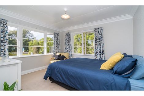 Photo of property in 17 Mihiwaka Road, Long Beach, Port Chalmers, 9081