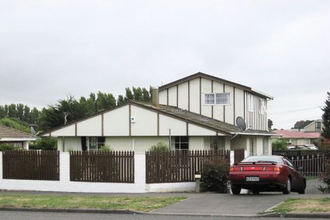 Photo of property in 185 Saint Johns Street, Bromley, Christchurch, 8062