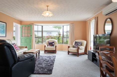 Photo of property in 15a Nathan Street, Tawa, Wellington, 5028