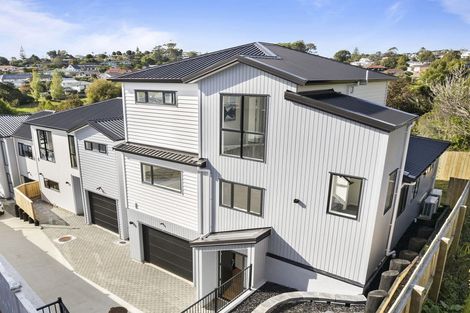 Photo of property in 31c Linwood Avenue, Forrest Hill, Auckland, 0620