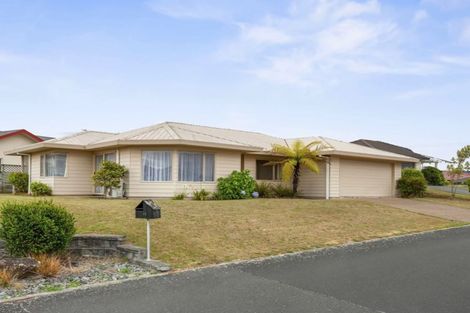 Photo of property in 19 Whetu Place, Nukuhau, Taupo, 3330