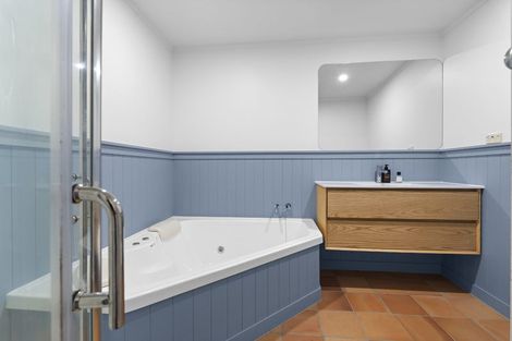 Photo of property in 2 Mabbett Lane, Waimauku, 0883