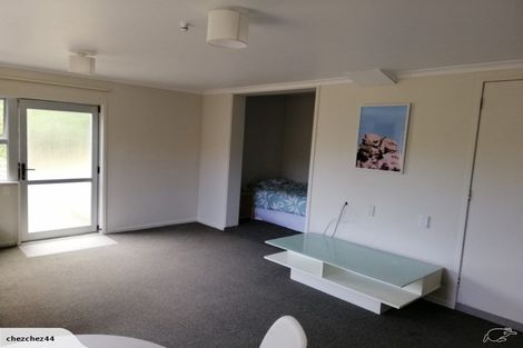 Photo of property in 110 Weatherly Road, Torbay, Auckland, 0630