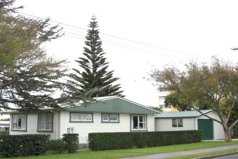 Photo of property in 51 Lyn Street, Lynmouth, New Plymouth, 4310