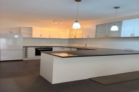 Photo of property in Luxford Villas, 116/72 Herald Street, Berhampore, Wellington, 6023