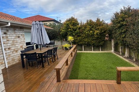 Photo of property in 80 Gracechurch Drive, Flat Bush, Auckland, 2016